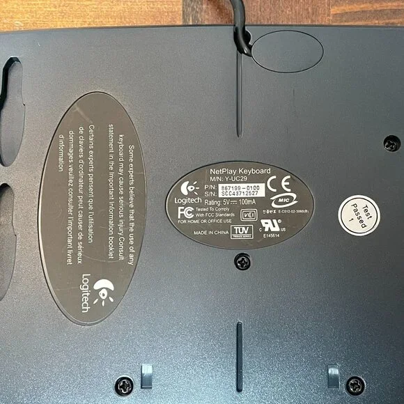 Compact Keyboard (Logitech) - Picture 3 of 3